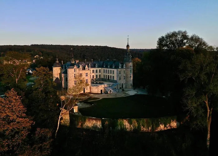 Le Chateau De Mirwart