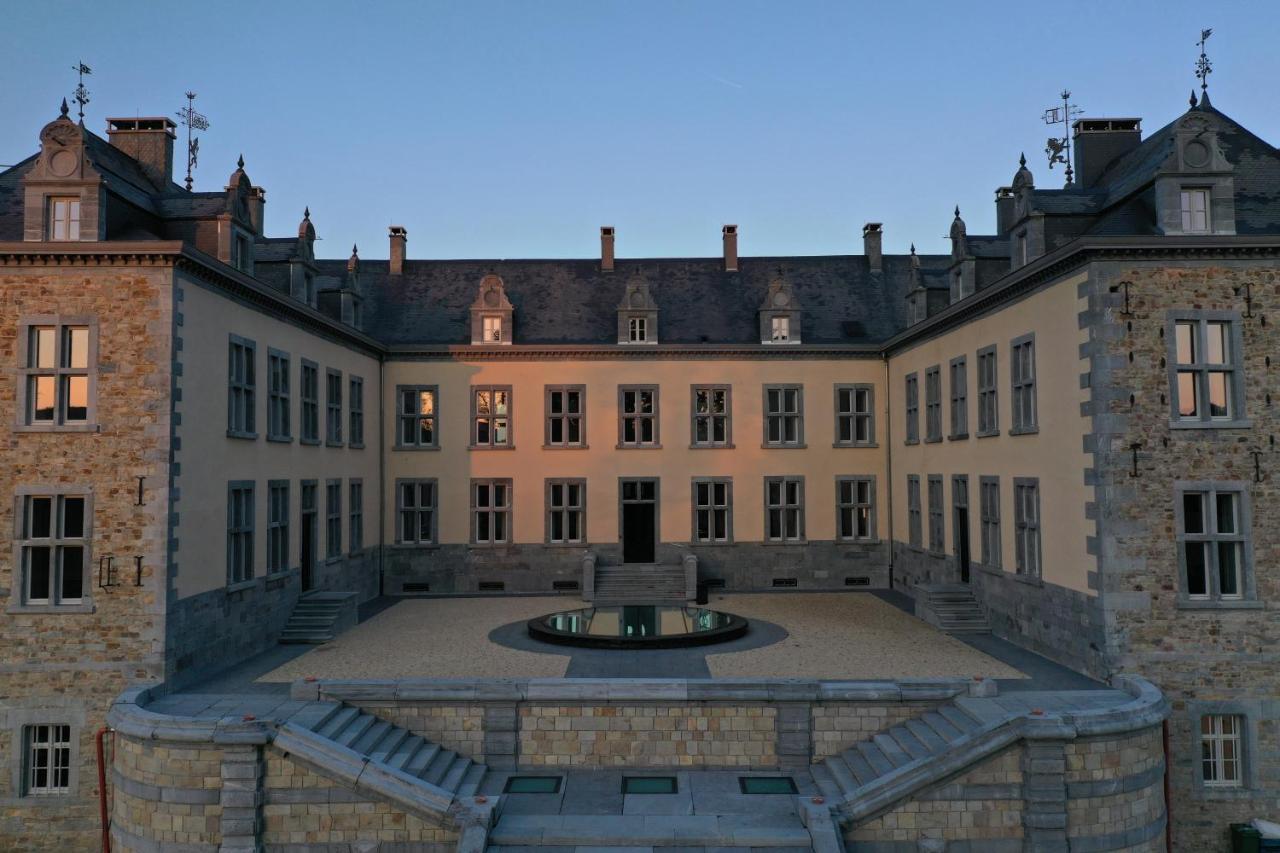 Le Chateau De Hotel *