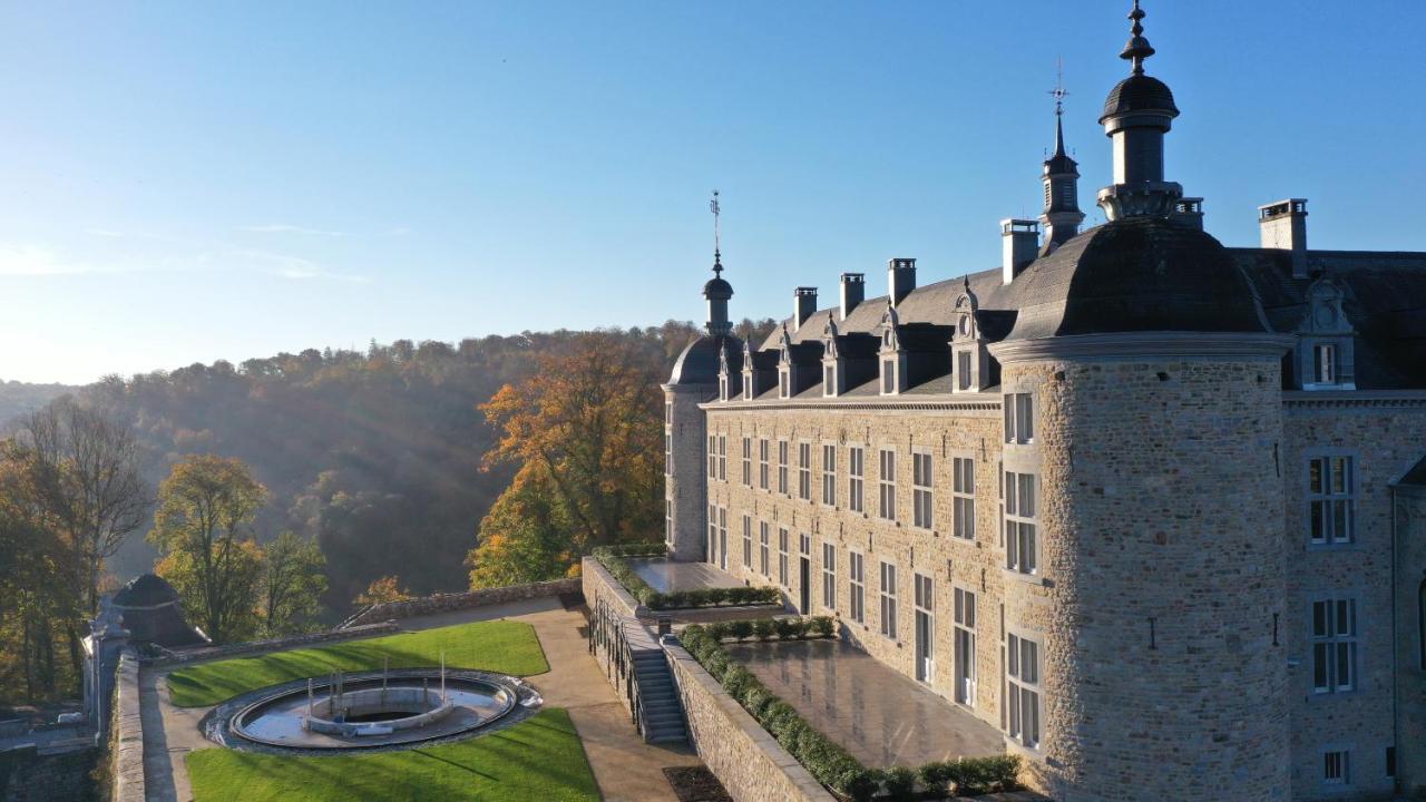 Le Chateau De Hotel *